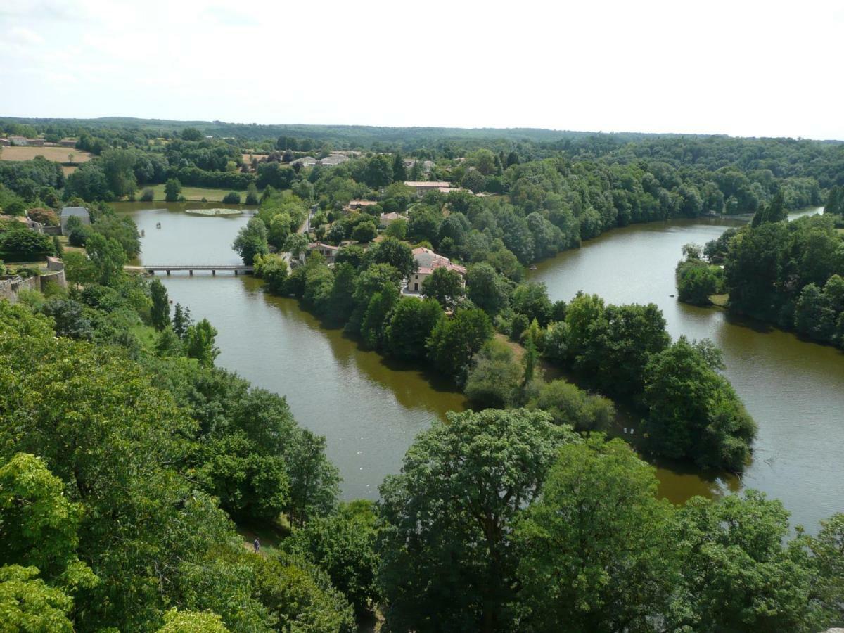 Alba Melusine Bed and Breakfast Vouvant Εξωτερικό φωτογραφία