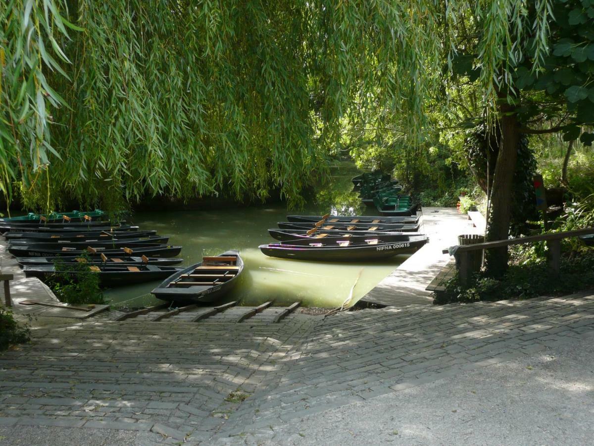 Alba Melusine Bed and Breakfast Vouvant Εξωτερικό φωτογραφία
