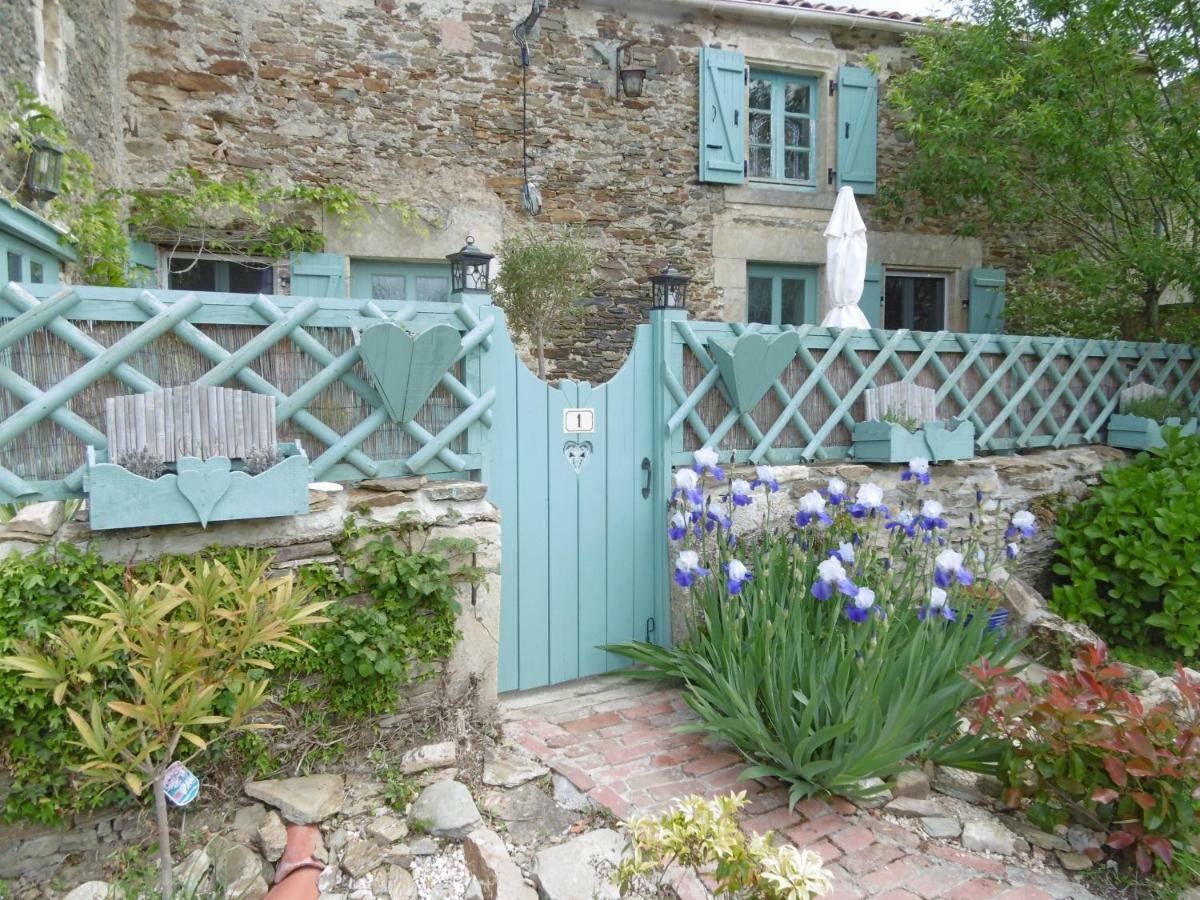Alba Melusine Bed and Breakfast Vouvant Εξωτερικό φωτογραφία