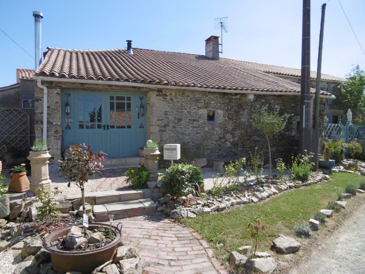 Alba Melusine Bed and Breakfast Vouvant Εξωτερικό φωτογραφία